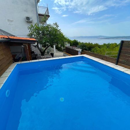 Apartmani Jasminka Dramalj Exterior foto